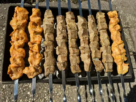 Kabab Chenjeh
