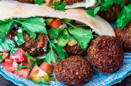 Falafel Kebab